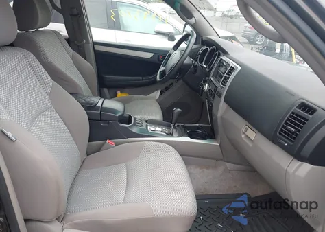 2006 Toyota 4Runner Sr5 V6 z USA, uszkodzony, nr VIN JTEBU14RX68068646